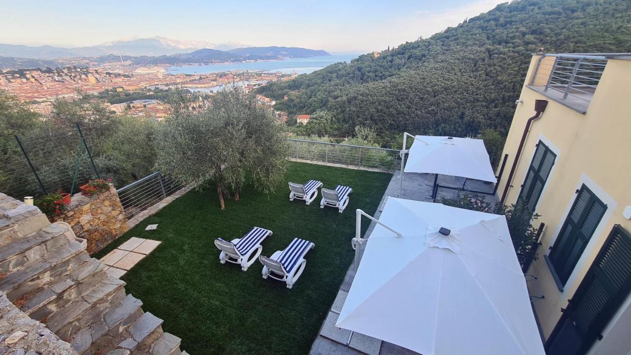 Agriturismo La Pietra 1 E La Pietra 2 Специя Екстериор снимка