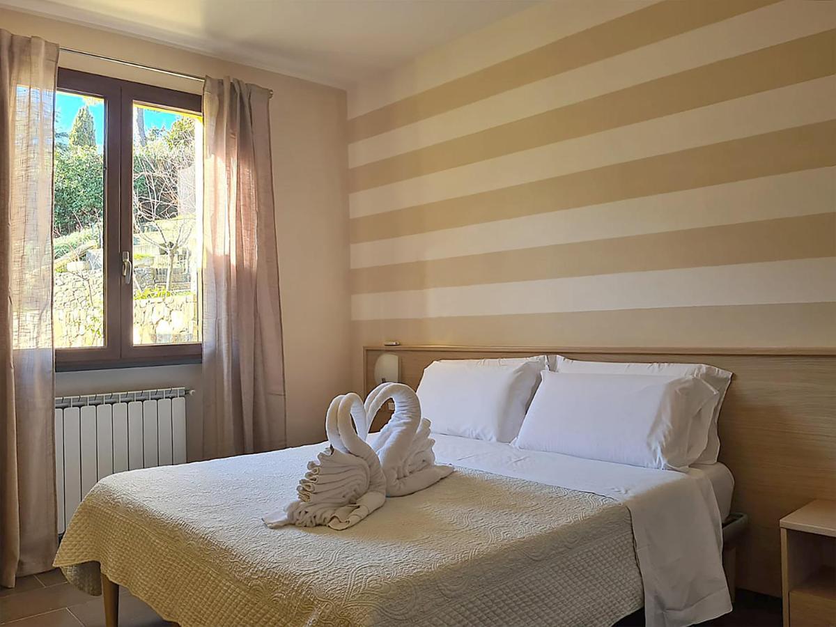 Agriturismo La Pietra 1 E La Pietra 2 Специя Екстериор снимка