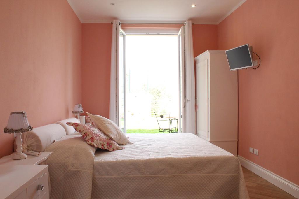 Agriturismo La Pietra 1 E La Pietra 2 Специя Екстериор снимка
