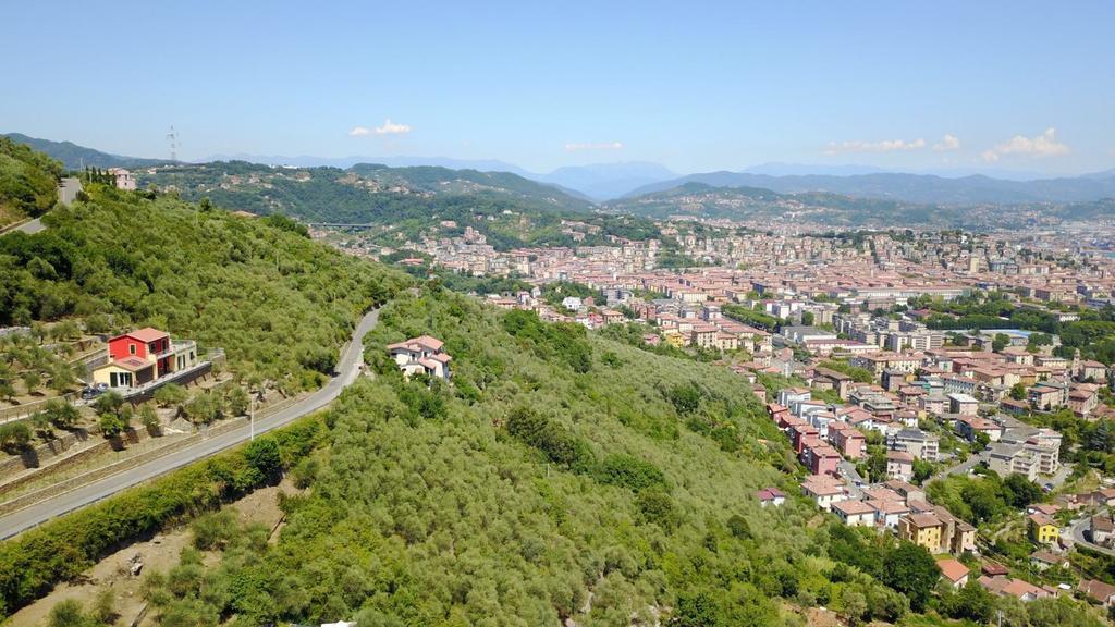 Agriturismo La Pietra 1 E La Pietra 2 Специя Екстериор снимка