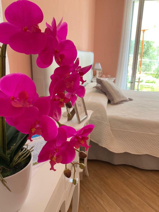 Agriturismo La Pietra 1 E La Pietra 2 Специя Екстериор снимка