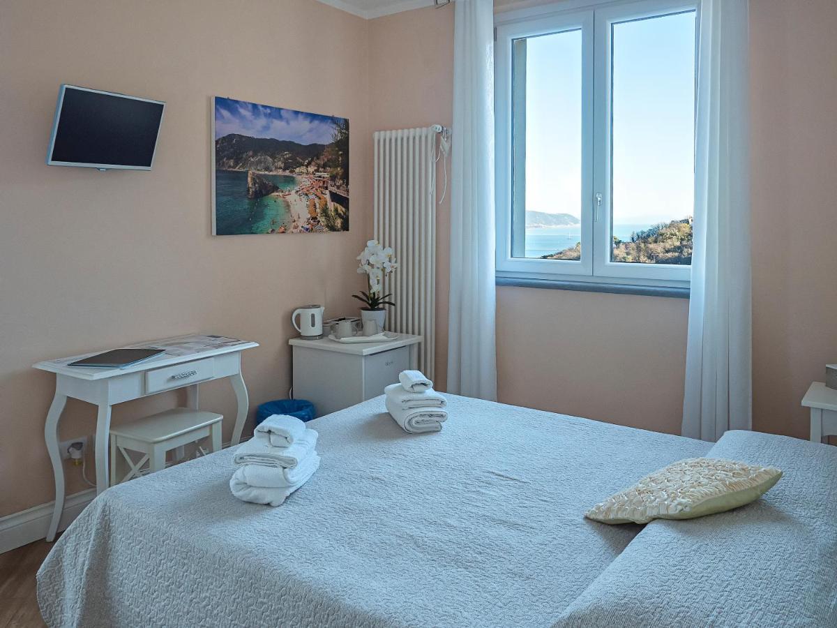 Agriturismo La Pietra 1 E La Pietra 2 Специя Екстериор снимка